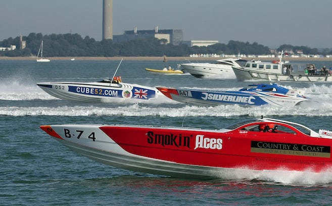 Cowes Offshore Powerboat Races - Photo credit Malc Attrill