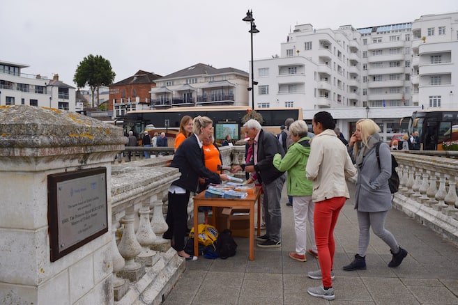 Welcoming passengers to Cowes