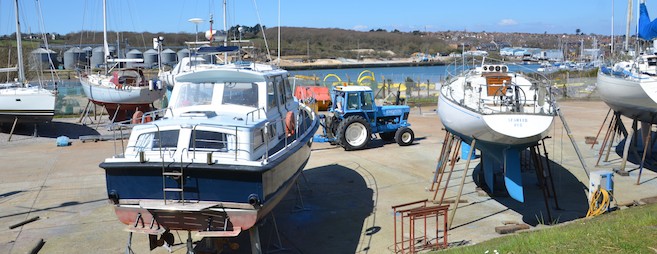 Everything you need in a boatyard and more!