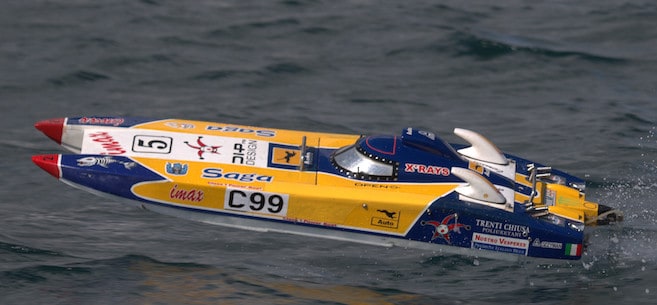 OMRA model powerboat racing