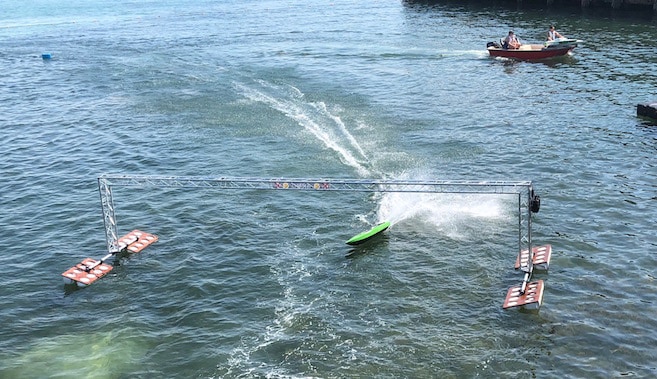 OMRA model powerboat racing