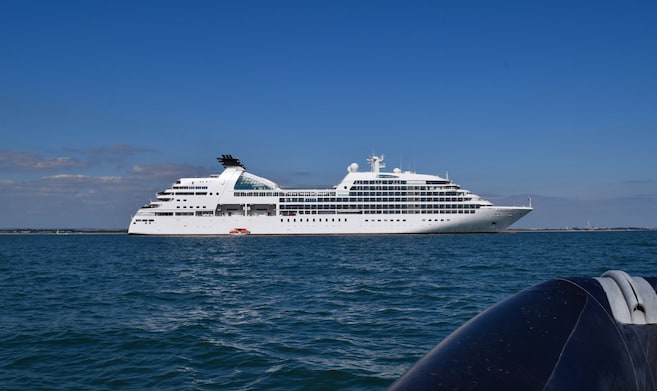 Seabourn Quest at Cowes