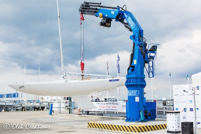 New marine crane at Shepards Wharf Marina